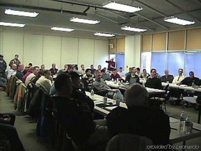 Executive House Suites Hotel & Conference Centre High Level Facilities photo
